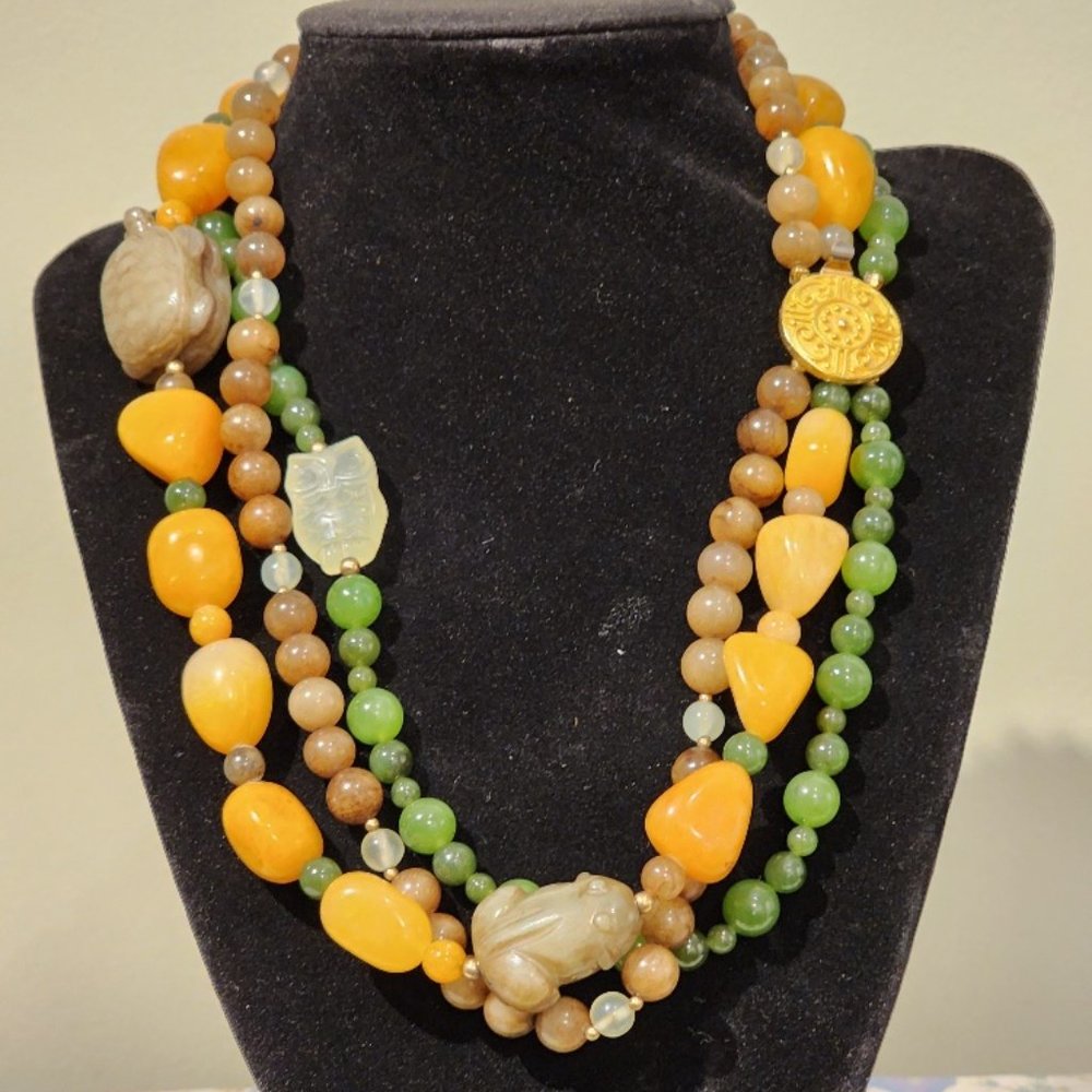 Vintage Chunky Earth Tone Beaded Necklace with Woodland Beaded Figurines
